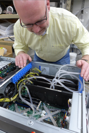 Startup focuses on reliable, efficient cooling for computer servers