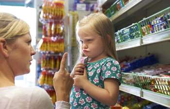Supermarkets exposing children to high calorific junk food at the checkout