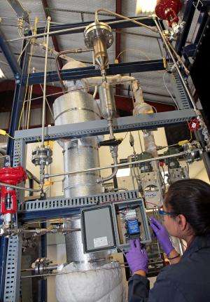 SwRI expands biofuels capabilities with custom-designed circulating fluidized bed system
