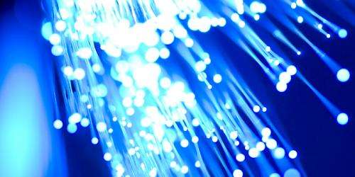 Team in Denmark breaks data transmission rate over single fiber cable—43 terabits per second