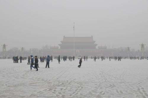 The causes of China’s record level fine particulate pollution in winter 2013