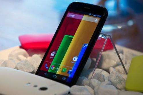 The new low cost &quot;Motorola Moto G&quot; smartphone, is displayed in Sao Paulo, Brazil on November 13, 2013