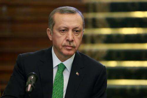 Turkey blocks Twitter access over graft recordings