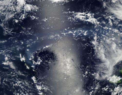 Volcanic smog and sunglint in the Vanuatu Archipelago
