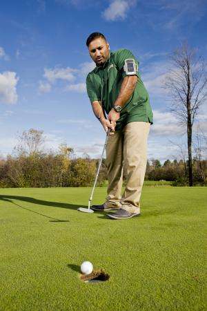 Want to Improve Your Putt? Try Listening to Jazz