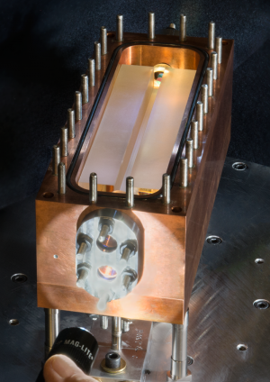 World’s first photonic pressure sensor outshines traditional mercury standard