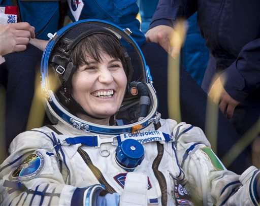 3 space station astronauts safely return to Earth
