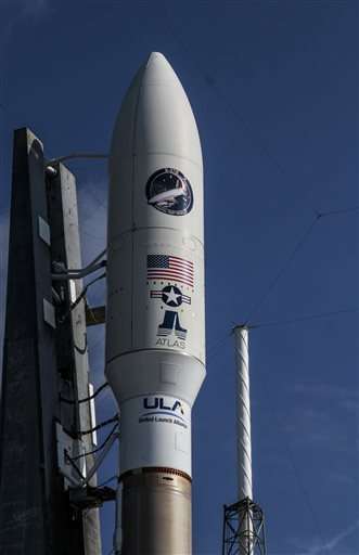 Air Force mystery space plane poised for Wed. launch