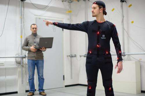Cebit simulations show how using tablets and smartphones puts stress on joints and muscles