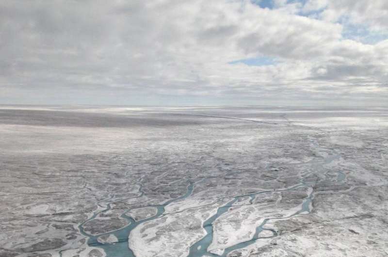 Land-facing, southwest Greenland Ice Sheet movement decreasing