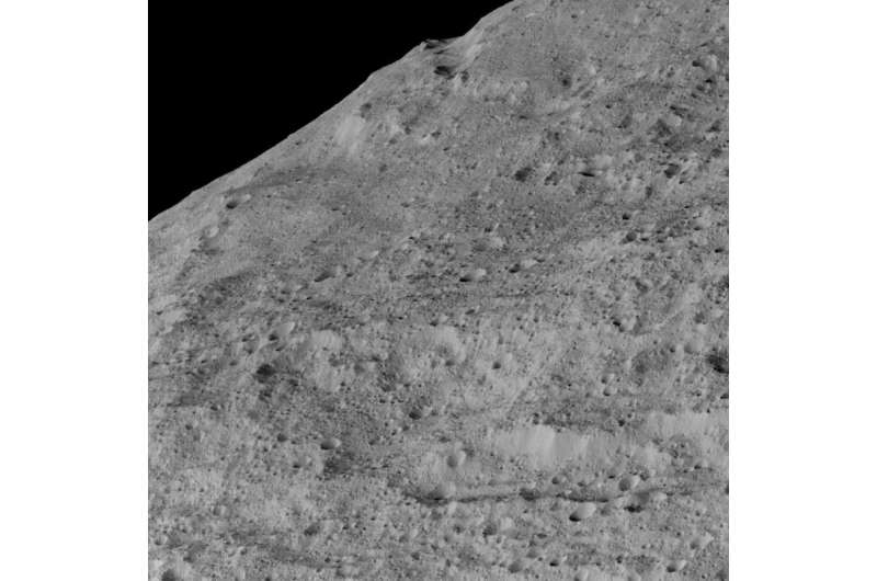 Lowdown on Ceres: Images from Dawn's closest orbit