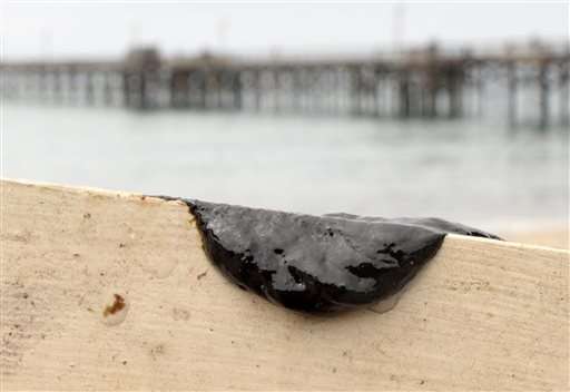 Scientist: Oil slick likely from natural seafloor seepage