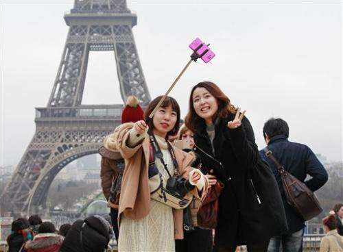 Selfie sticks: Tourist convenience or purely narcissi-stick?