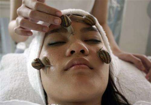 Snails slither into spa scene in Thailand and around world