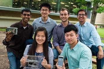 Students create smartphone app to connect heart patient, pump, doctor