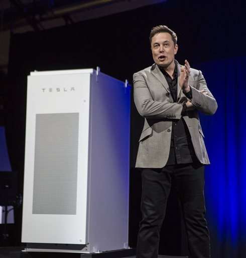 Tesla CEO plugs into new market with home battery system (Update)