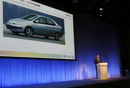 Toyota aims to nearly eliminate gasoline cars by 2050