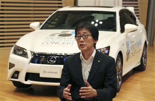 Toyota shows self-driving technology being readied for 2020