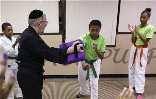 US martial arts program helps kids manage cancer pain