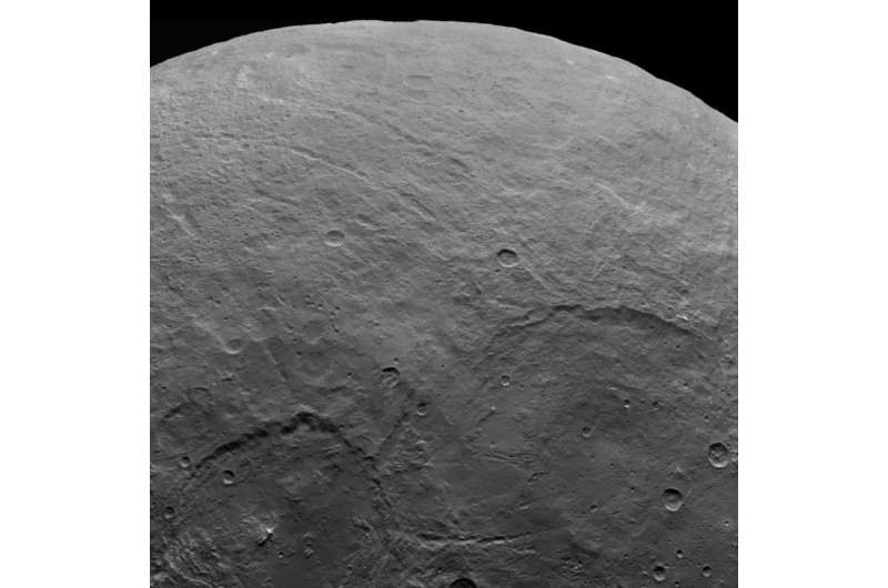 Ceres spots continue to mystify in latest Dawn images
