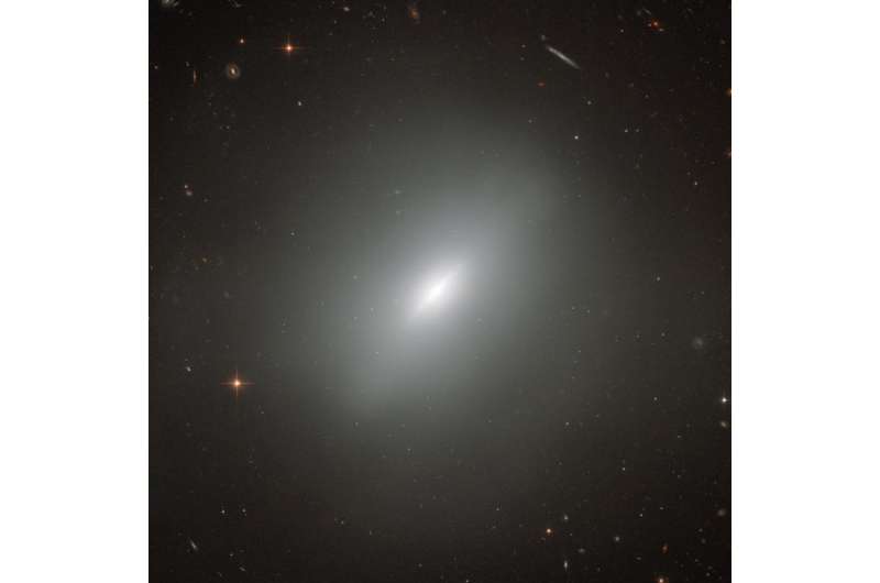 Hubble views a young elliptical galaxy