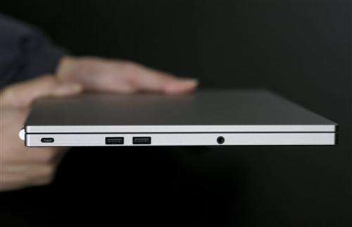 Review: Google laptop impresses, but don't try it offline