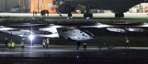 Solar Impulse waits out weather before take-off for Hawaii