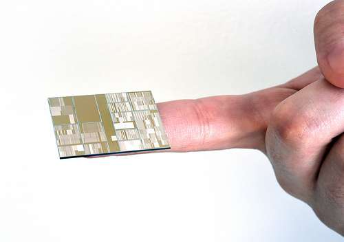 Researchers produces industry's first 7nm node test chips