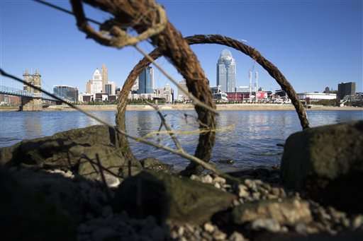 Ohio River's huge algae bloom a warning for water suppliers