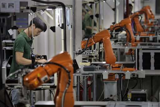 Robot revolution sweeps China's factory floors