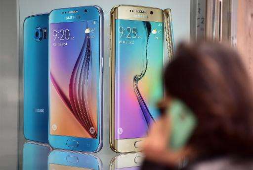 Samsung Electronics, world's top mobile producer, flagged an operating profit of $5.4 billion for the January-March 2015 period