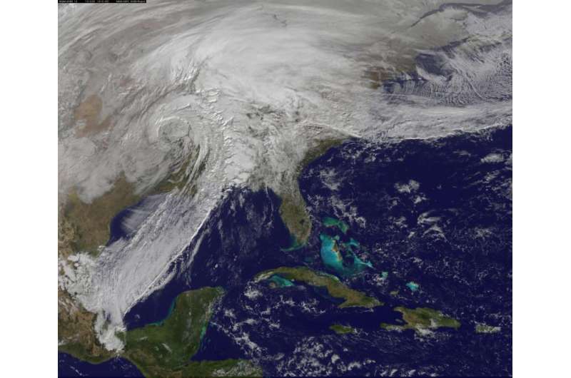Satellite animation shows powerful storm in central US