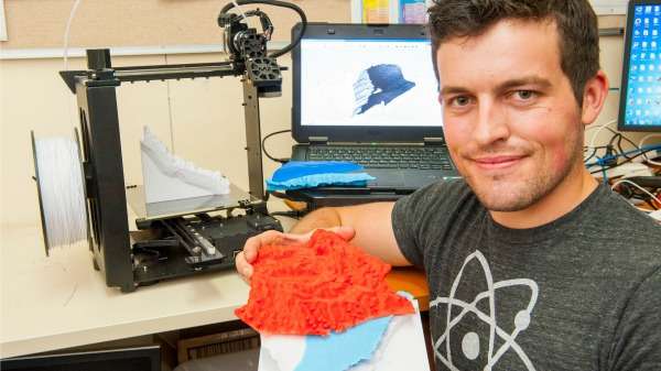 3D printer churns out handheld underground water model