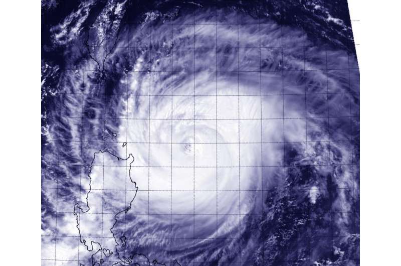NASA-NOAA's Suomi NPP Satellite sees Typhoon Goni brush northeastern Philippines