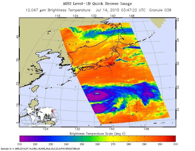 NASA's RapidScat identifies Typhoon Nangka's strongest side