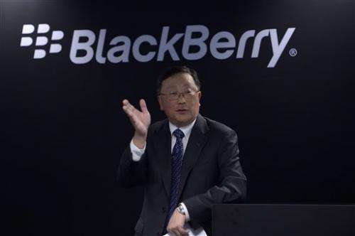 BlackBerry offers new phones but turns focus to software