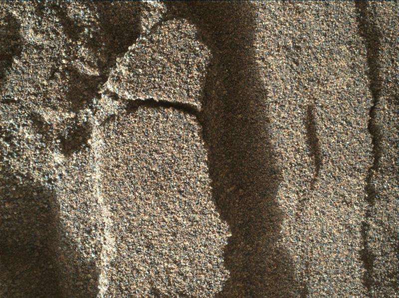 NASA Mars Rover Curiosity reaches sand dunes