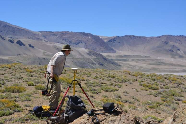 10,000-year record shows dramatic uplift at Andean volcano