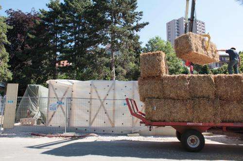 Straw houses in the front line of sustainable construction