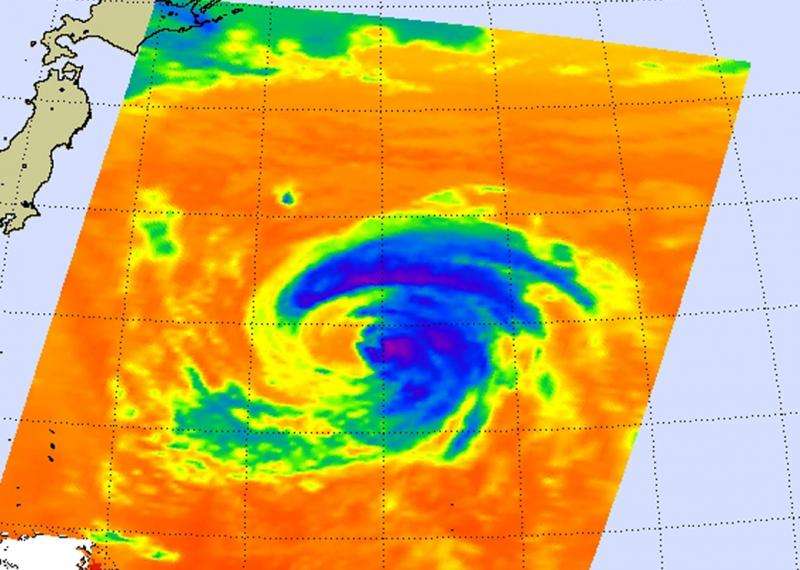 NASA sees Tropical Storm Kilo affected by wind shear