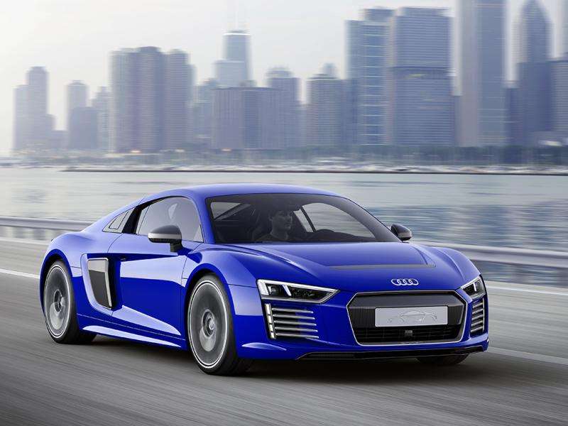 Audi R8 e-tron aims for high performance and self-driving tech