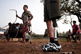 Better, more affordable prosthetic knees bound for developing world