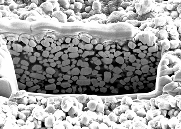 Ceramic particles supply digital X-ray plates “from an aerosol can”