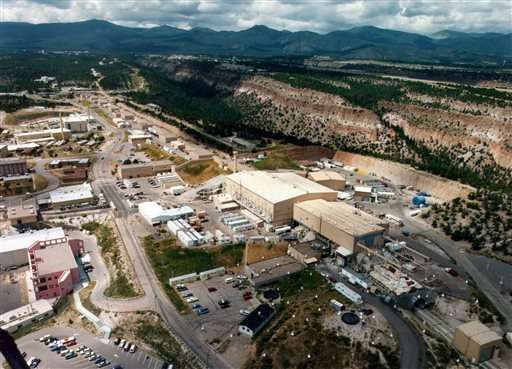 Contract to manage federal nuke lab up for grabs after 2017