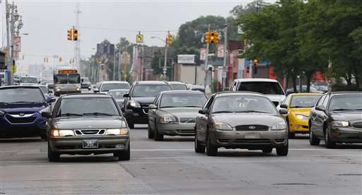 Cost of insurance forcing many in Detroit to 'drive dirty'