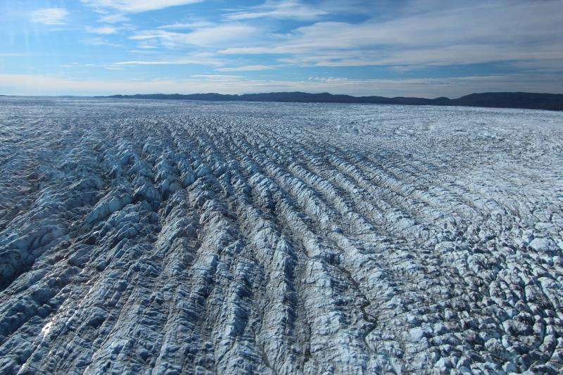 Could changes in Arctic precipitation slow ice sheet loss and temper sea level rise?