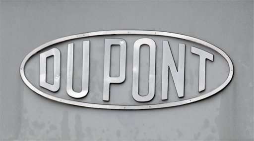 DuPont moves ahead on job cuts ahead of Dow merger