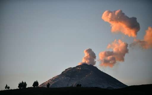 During the August eruption of Cotopaxi, authorities evacuated hundreds of people and closed tens of thousands of hectares (acres