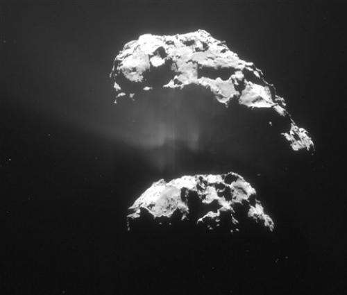 Europe's Rosetta craft swoops for close look at comet