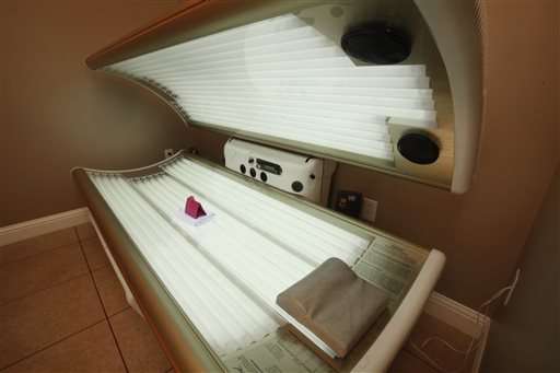 FDA proposes ban on indoor tanning for minors